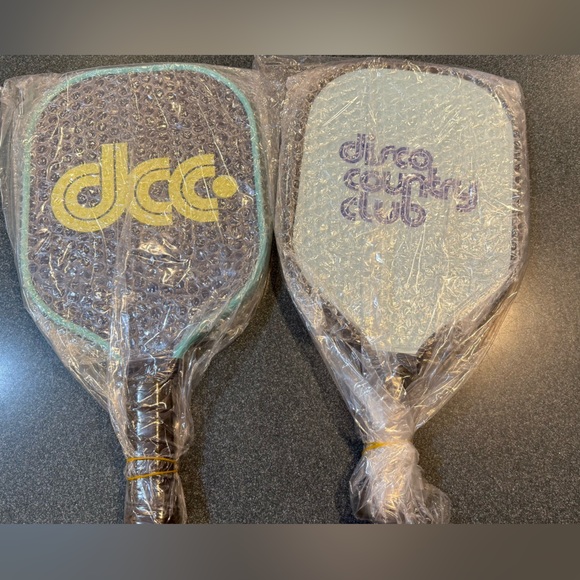 Disco Country Club Happy Hour Pickleball Set NIB - Picture 3 of 8